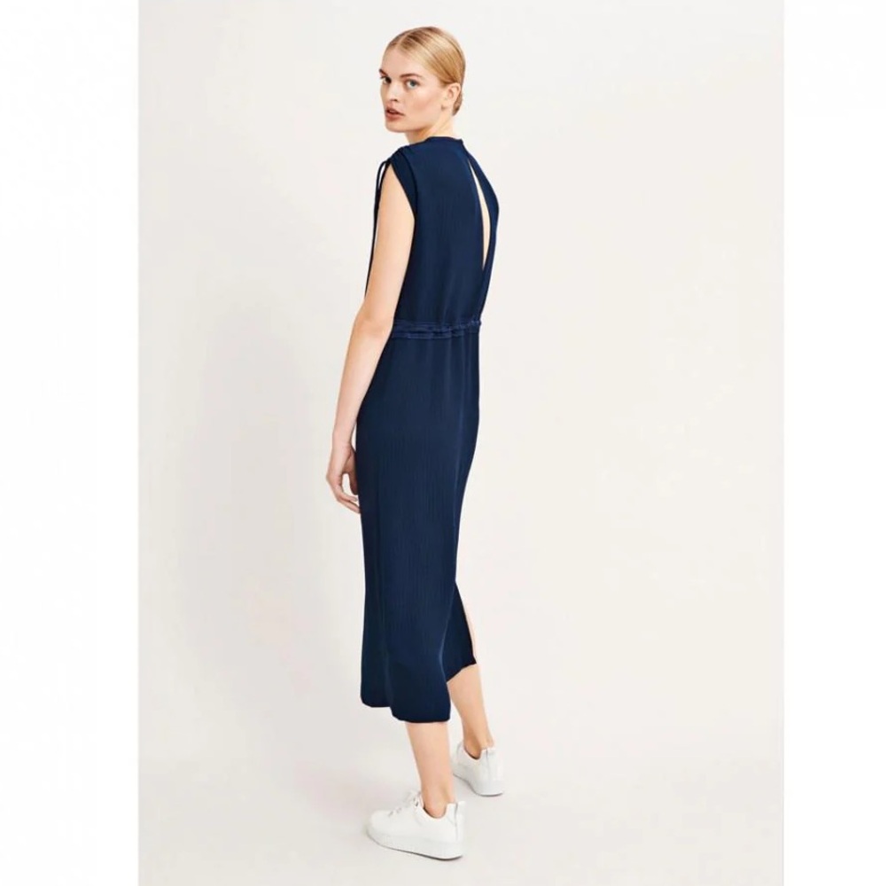 NWT 🇩🇰 SAMSOE SAMSOE Ruba dress